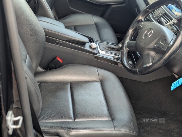 Used Mercedes-Benz E Class 2009 for sale - 77121026: Photo 8