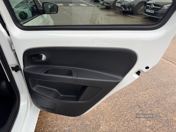 Used Volkswagen up! 2013 for sale - 76486298: Photo 11