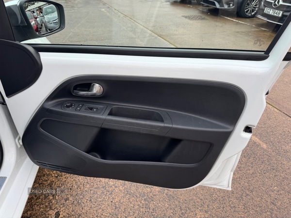 Used Volkswagen up! 2013 for sale - 76486298: Photo 18