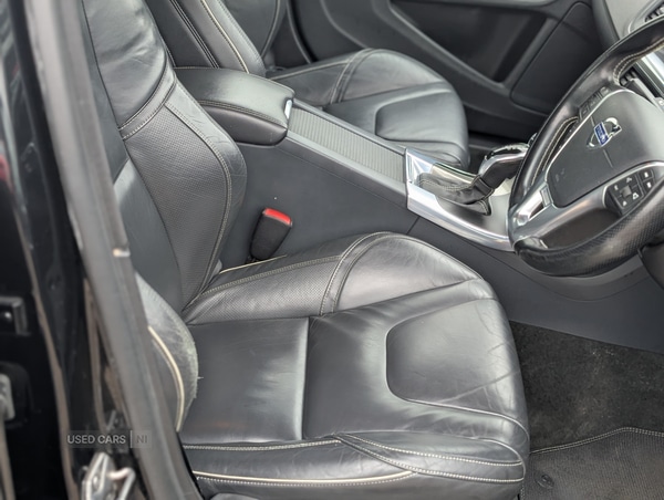 Used Volvo S60 2014 for sale - 76608822: Photo 8