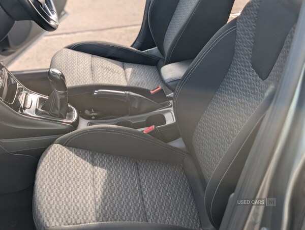 Used Vauxhall Astra 2017 for sale - 77587612: Photo 15