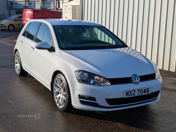 Used Volkswagen Golf 2015 for sale - 76927332: Photo 1
