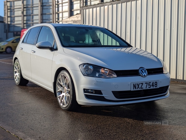 Used Volkswagen Golf 2015 for sale - 76927332: Photo 2