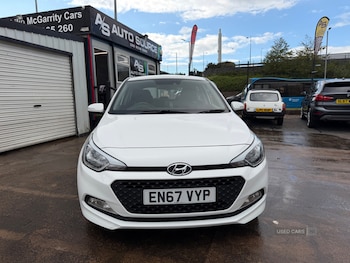 Used Hyundai i20 2018 for sale - 79454416: Photo