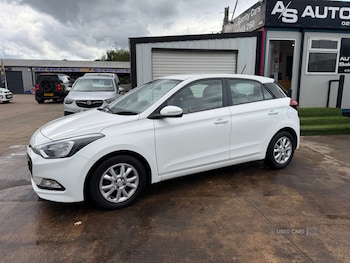Used Hyundai i20 2018 for sale - 79454416: Photo