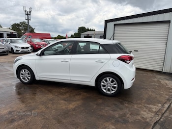 Used Hyundai i20 2018 for sale - 79454416: Photo