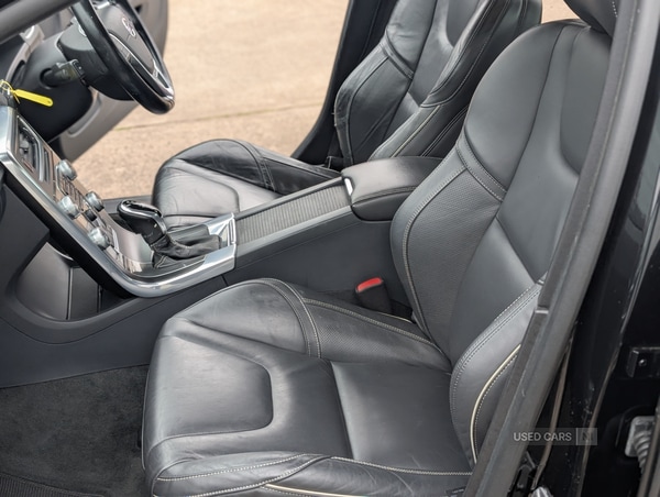 Used Volvo S60 2014 for sale - 76308649: Photo 10