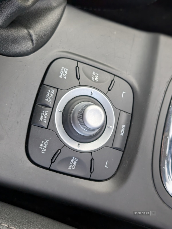 Used Renault Megane 2015 for sale - 76513538: Photo 12