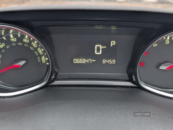 Used Peugeot 308 2019 for sale - 77292229: Photo 13