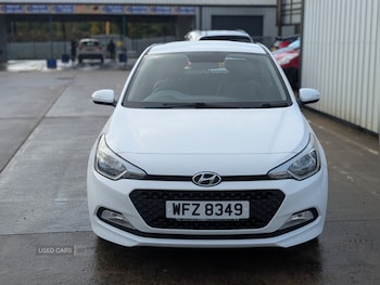 Used Hyundai i20 2015 for sale - 76337983: Photo