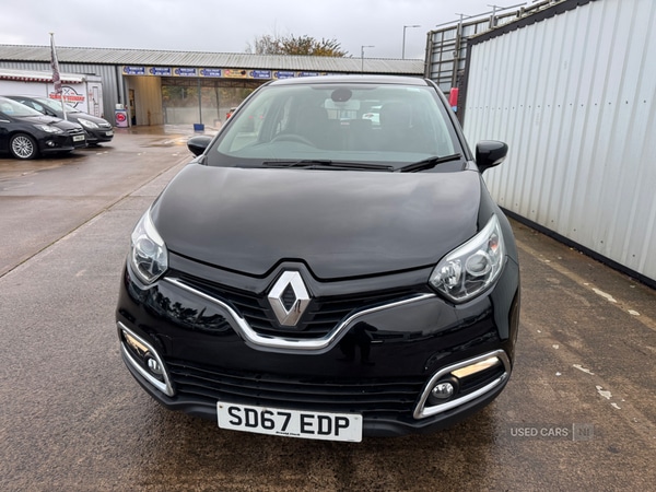 Used Renault Captur 2017 for sale - 76573875: Photo 2