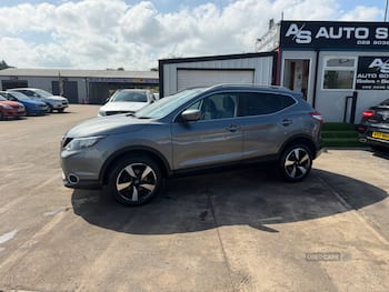 Used Nissan Qashqai 2017 for sale - 79658740: Photo