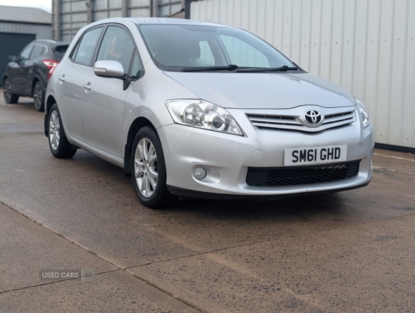 Used Toyota Auris 2012 for sale - 77176045: Photo 2