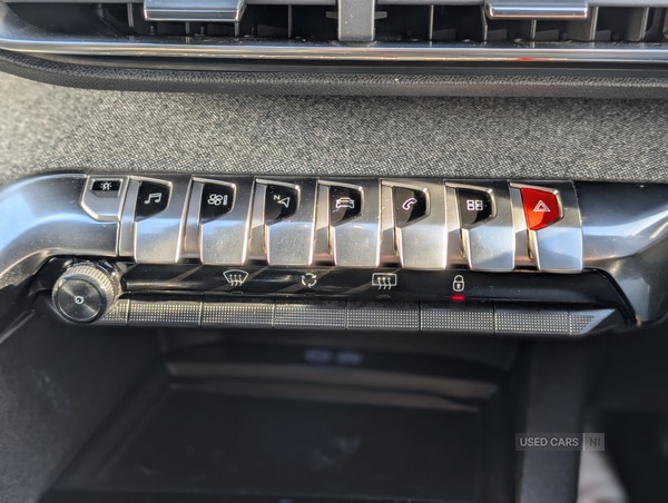 Used Peugeot 3008 2017 for sale - 77893344: Photo 10