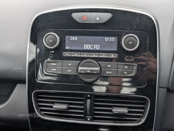 Used Renault Clio 2016 for sale - 77497846: Photo 10