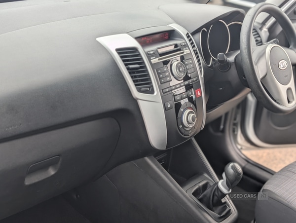 Used Kia Venga 2011 for sale - 76458333: Photo 13