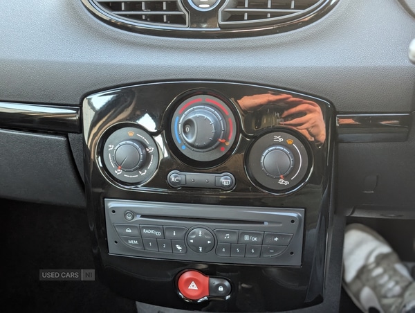 Used Renault Clio 2011 for sale - 77626523: Photo 10