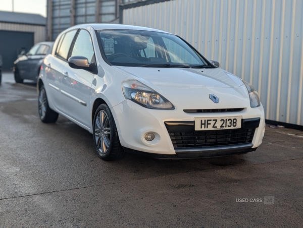 Used Renault Clio 2011 for sale - 77626523: Photo 2