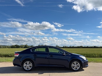 Used Toyota Avensis 2011 for sale - 78752499: Photo