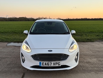 Used Ford Fiesta 2017 for sale - 77723464: Photo