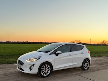 Used Ford Fiesta 2017 for sale - 77723464: Photo