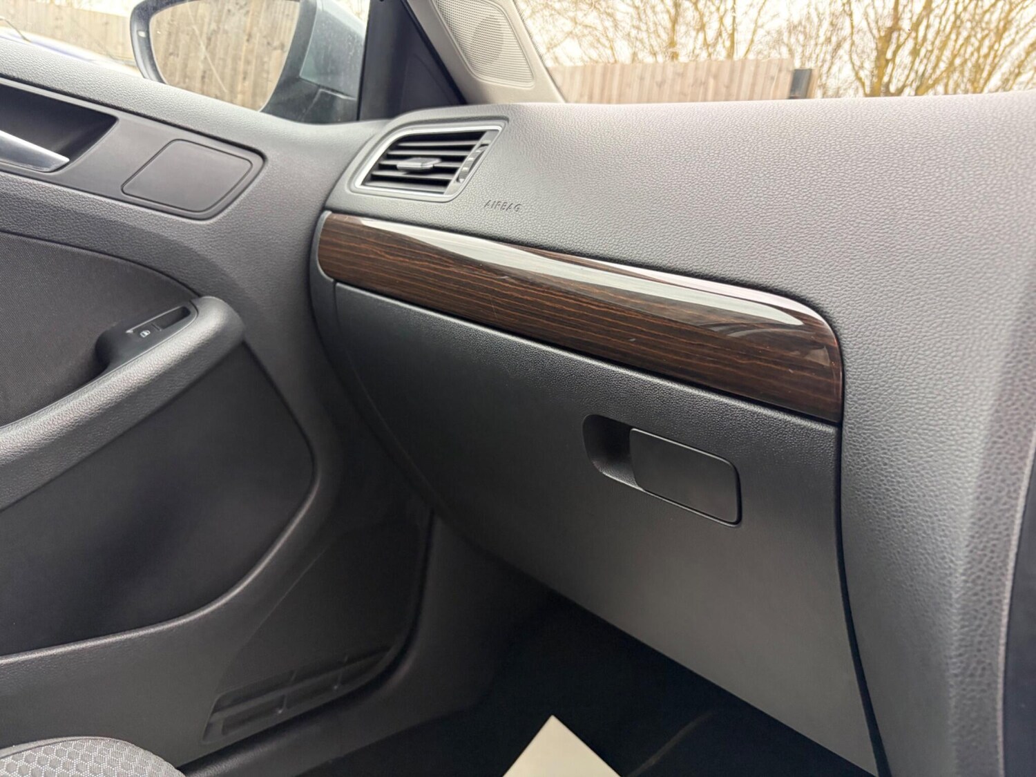 Used Volkswagen Jetta for sale - 77723472: Photo 26