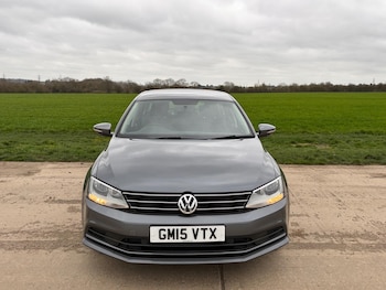 Used Volkswagen Jetta 2015 for sale - 77723472: Photo