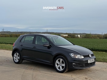 Used Volkswagen Golf 2017 for sale - 78205021: Photo