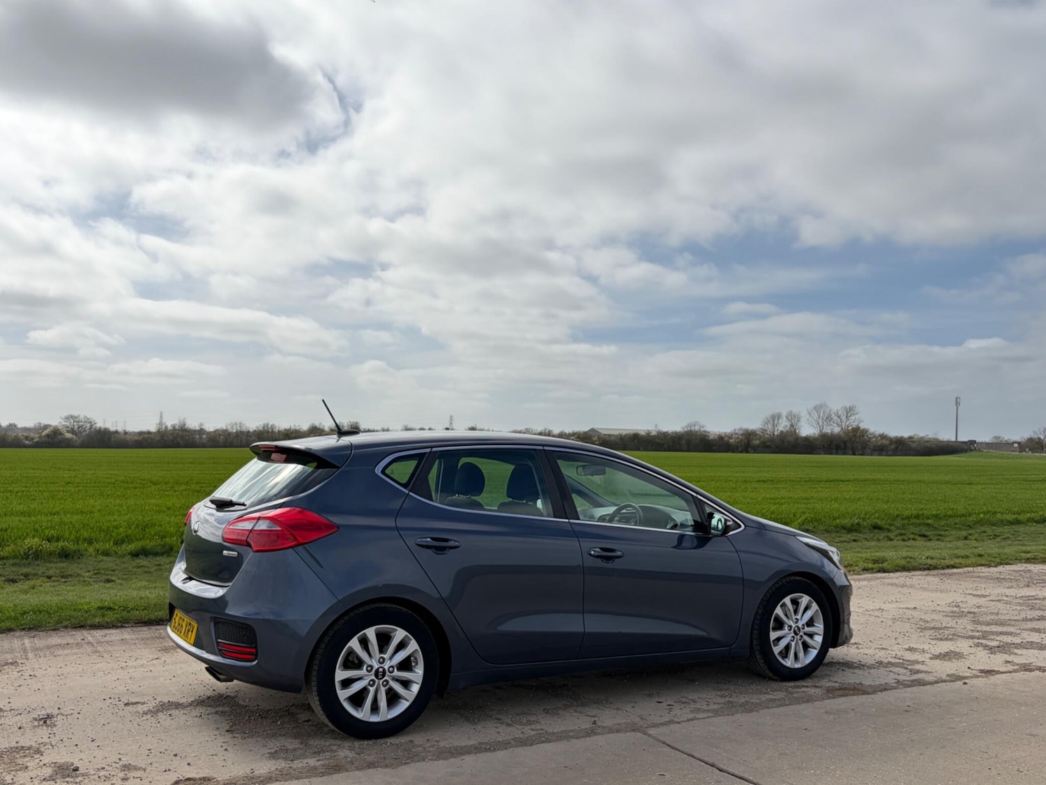 Used Kia Ceed for sale - 77924948: Photo 11