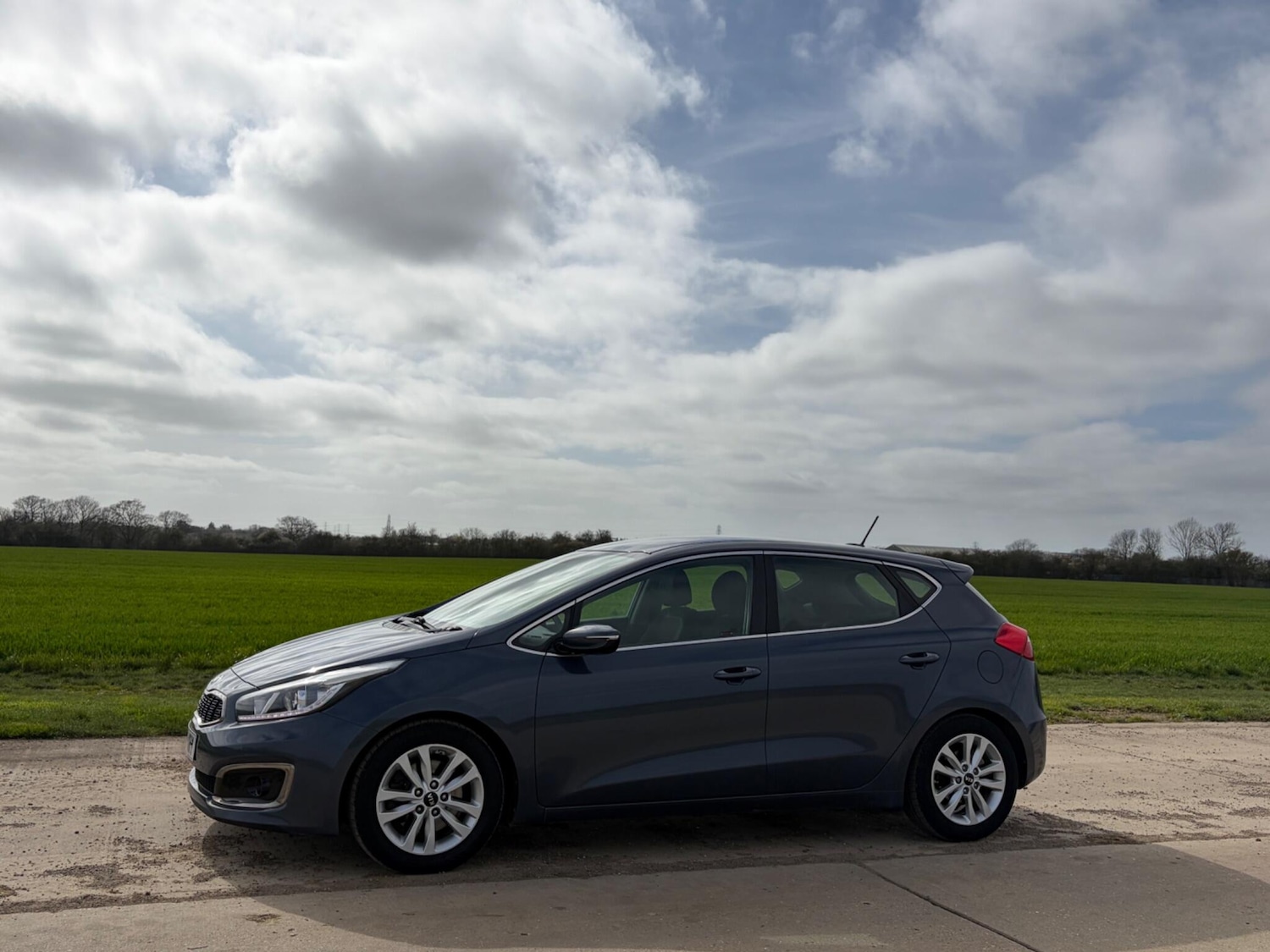 Used Kia Ceed for sale - 77924948: Photo 7