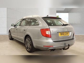 Used Skoda Superb 2011 for sale - 78797043: Photo