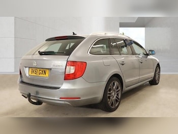 Used Skoda Superb 2011 for sale - 78797043: Photo