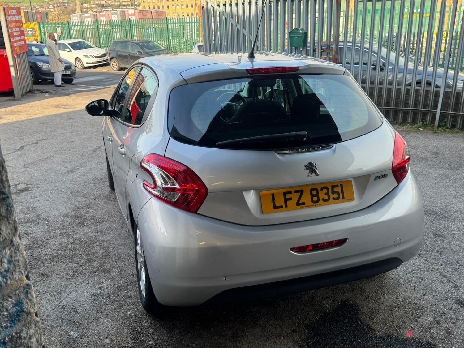 Used Peugeot 208 2013 for sale - 78184464: Photo 13