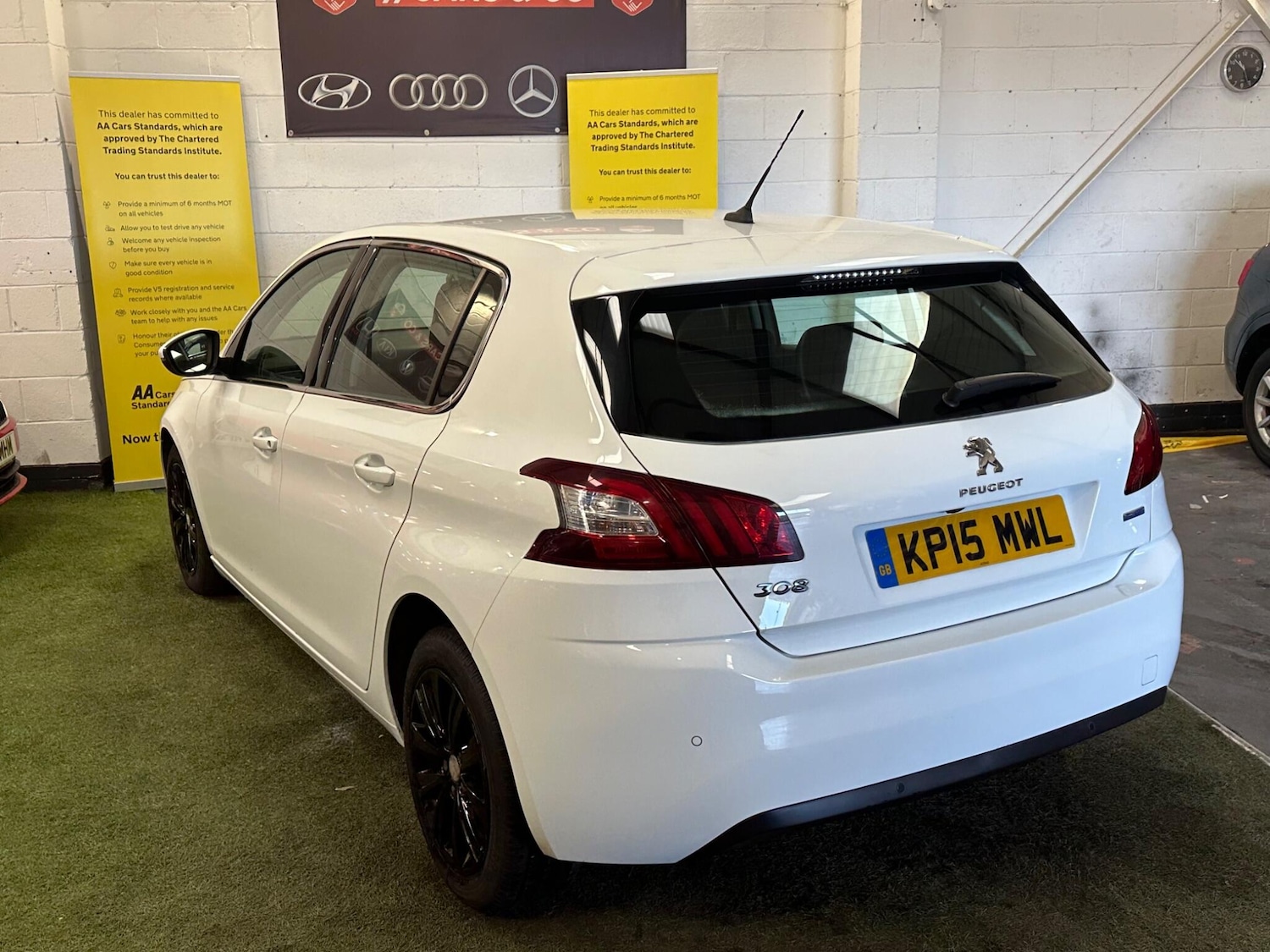Used Peugeot 308 2015 for sale - 78034697: Photo 11