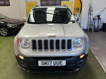 Used Jeep Renegade 2017 for sale - 79225166: Photo