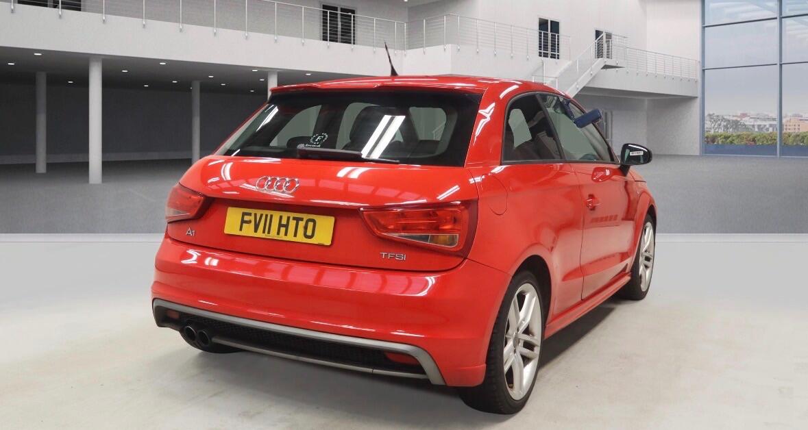 Used Audi A1 2011 for sale - 77723826: Photo 4