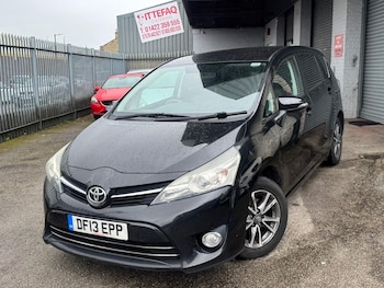 Used Toyota Verso 2013 for sale - 78185479: Photo