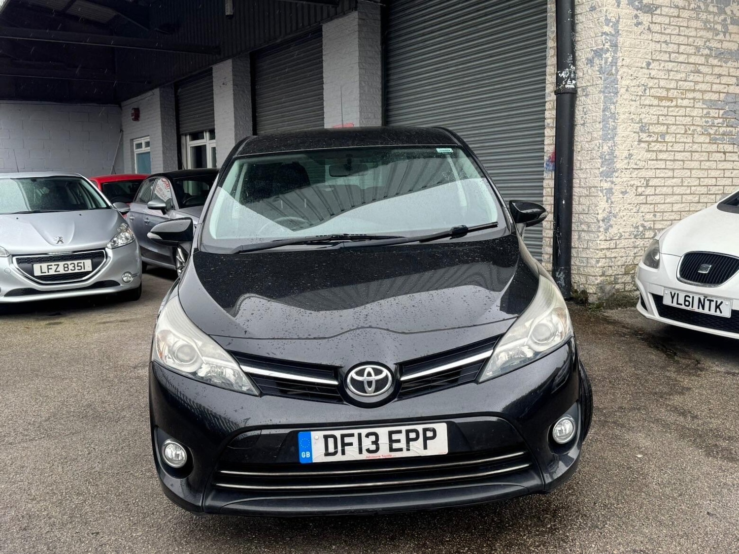 Used Toyota Verso 2013 for sale - 78185479: Photo 2