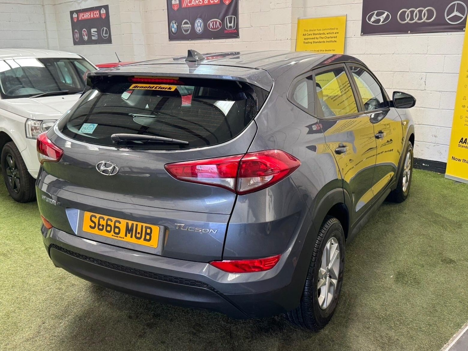 Used Hyundai TUCSON for sale - 78214984: Photo 9