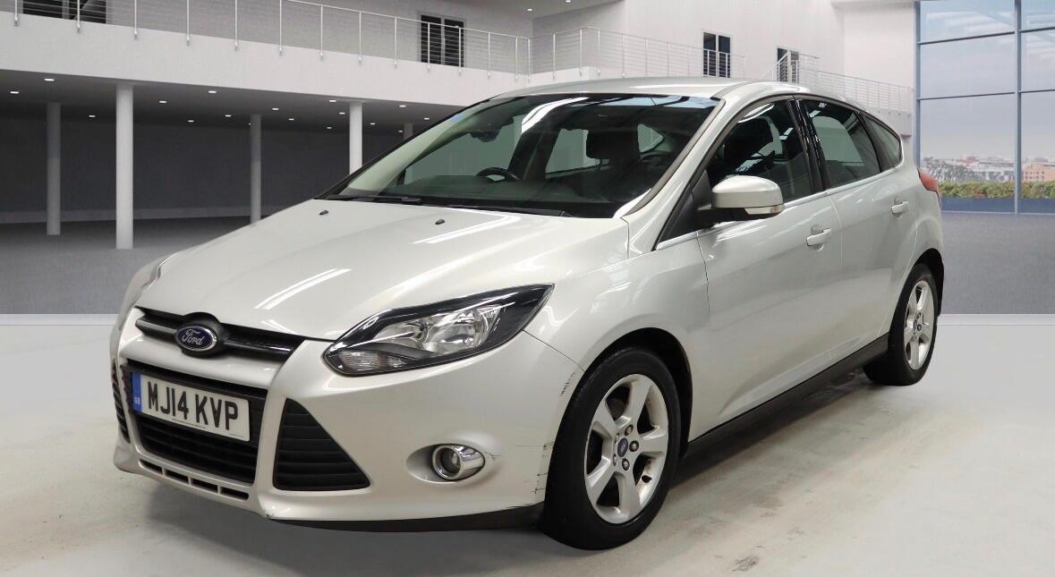 Used Ford Focus 2014 for sale - 77853542: Photo 2