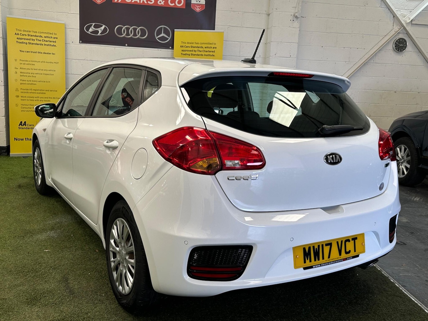 Used Kia Ceed 2017 for sale - 78047919: Photo 13