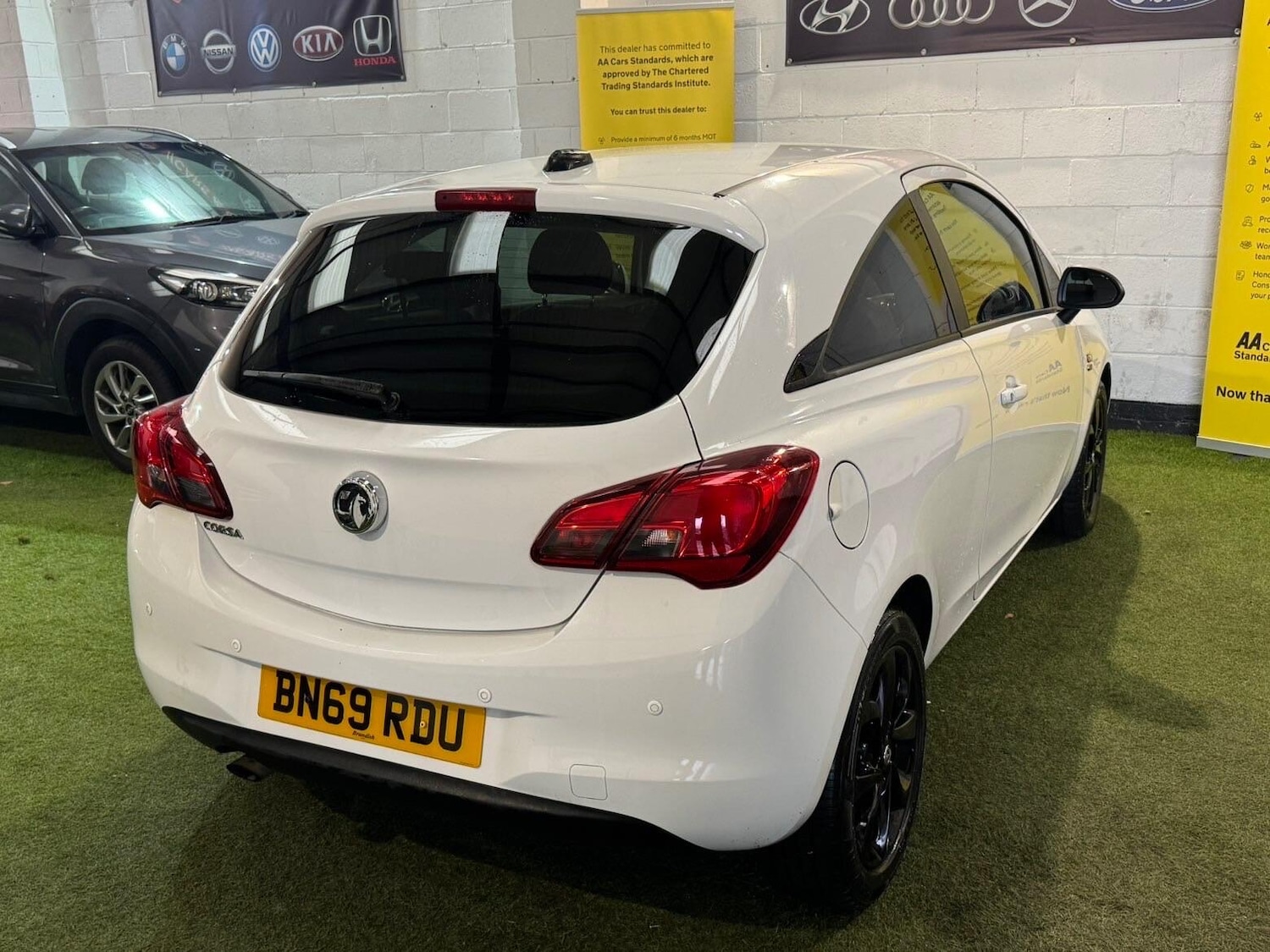Used Vauxhall Corsa 2019 for sale - 77718060: Photo 3
