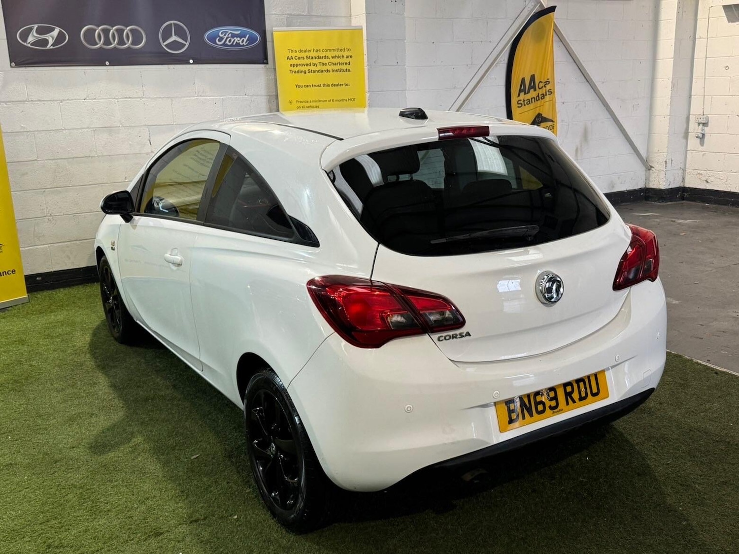 Used Vauxhall Corsa 2019 for sale - 77718060: Photo 4