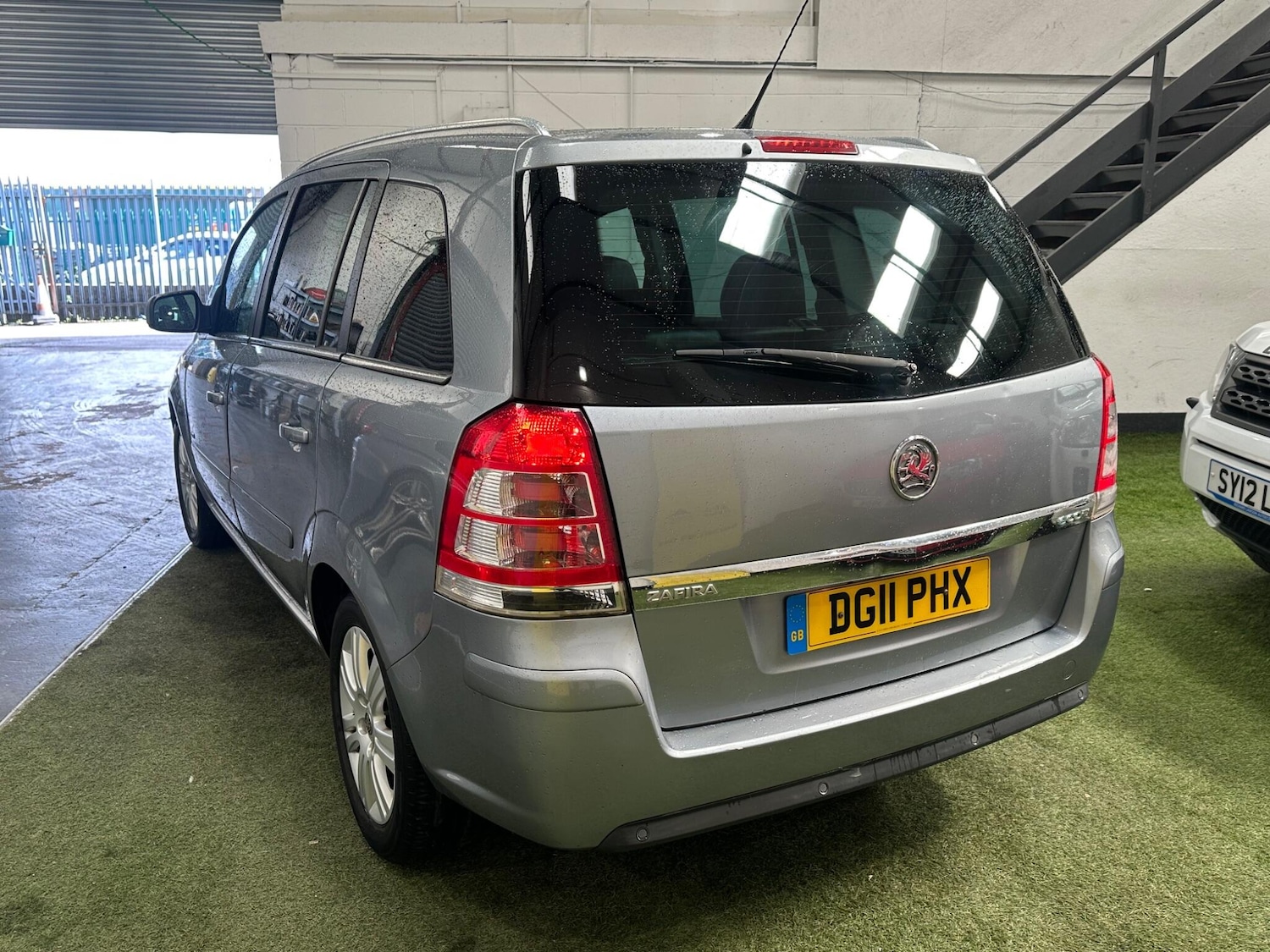 Used Vauxhall Zafira for sale - 78214580: Photo 11