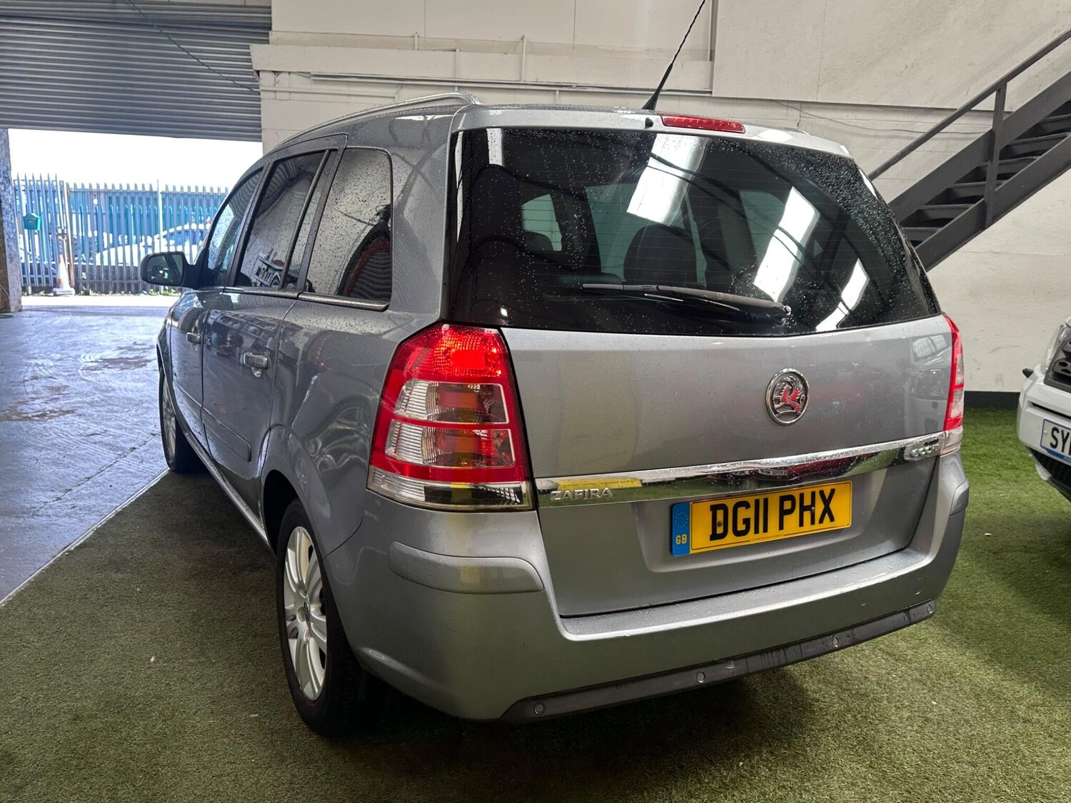 Used Vauxhall Zafira for sale - 78214580: Photo 13