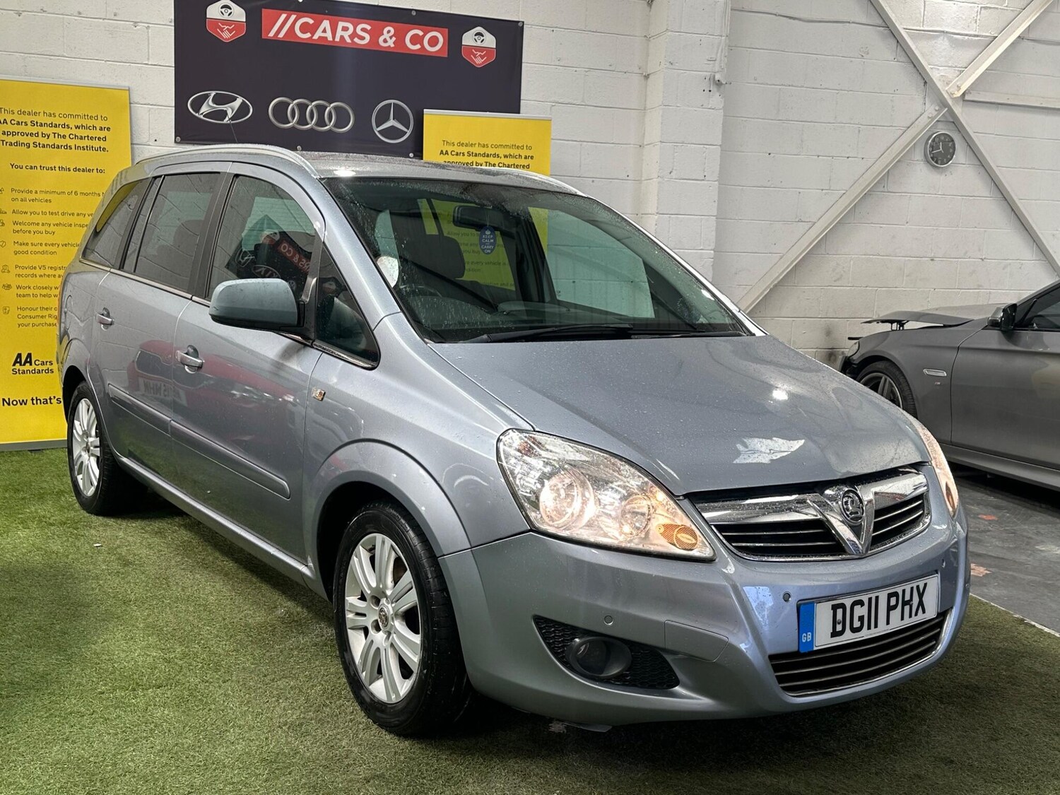 Used Vauxhall Zafira for sale - 78214580: Photo 8