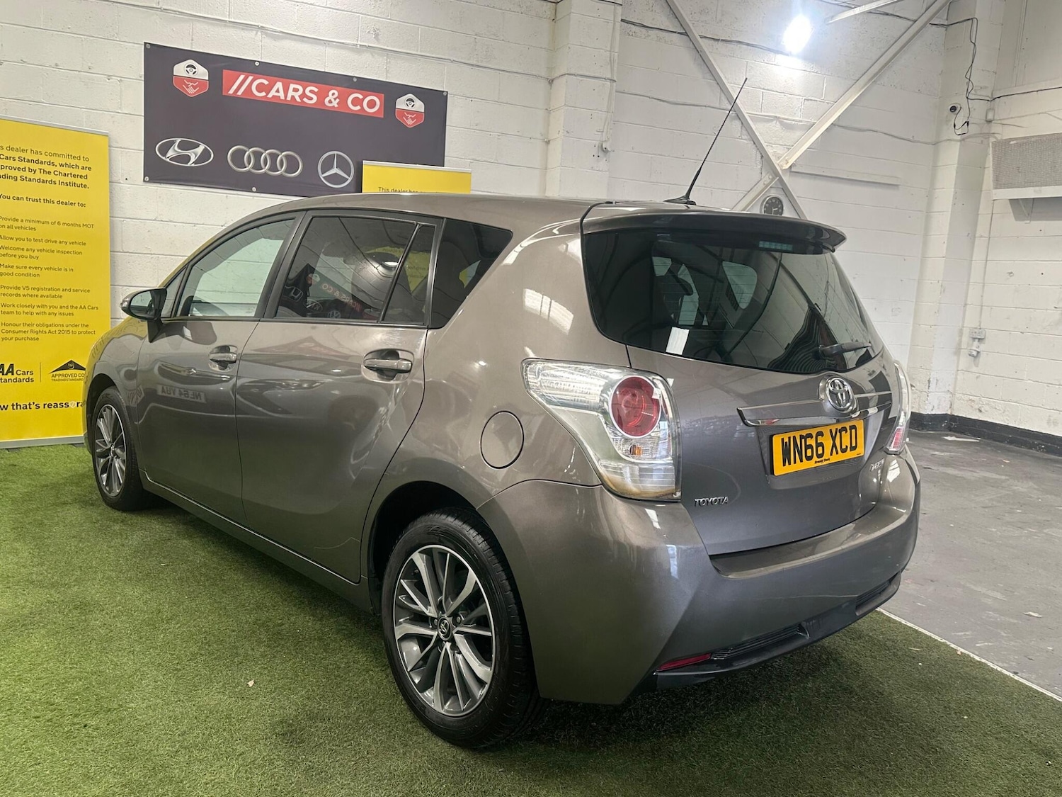 Used Toyota Verso for sale - 77769122: Photo 14