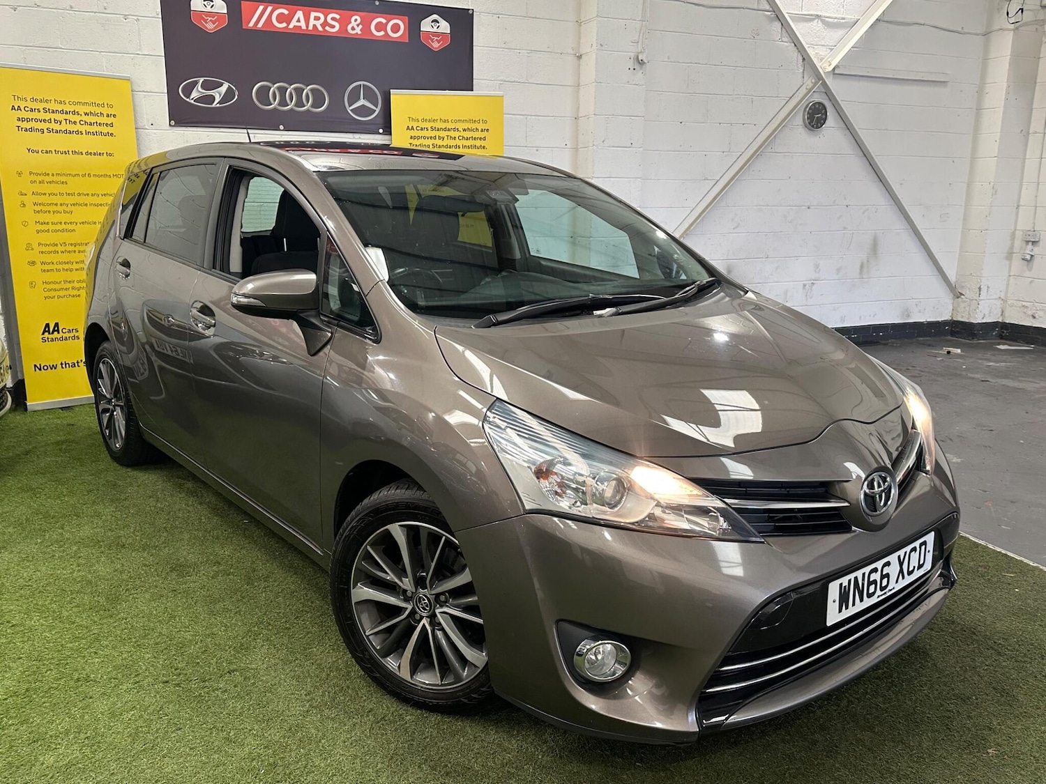 Used Toyota Verso for sale - 77769122: Photo 6