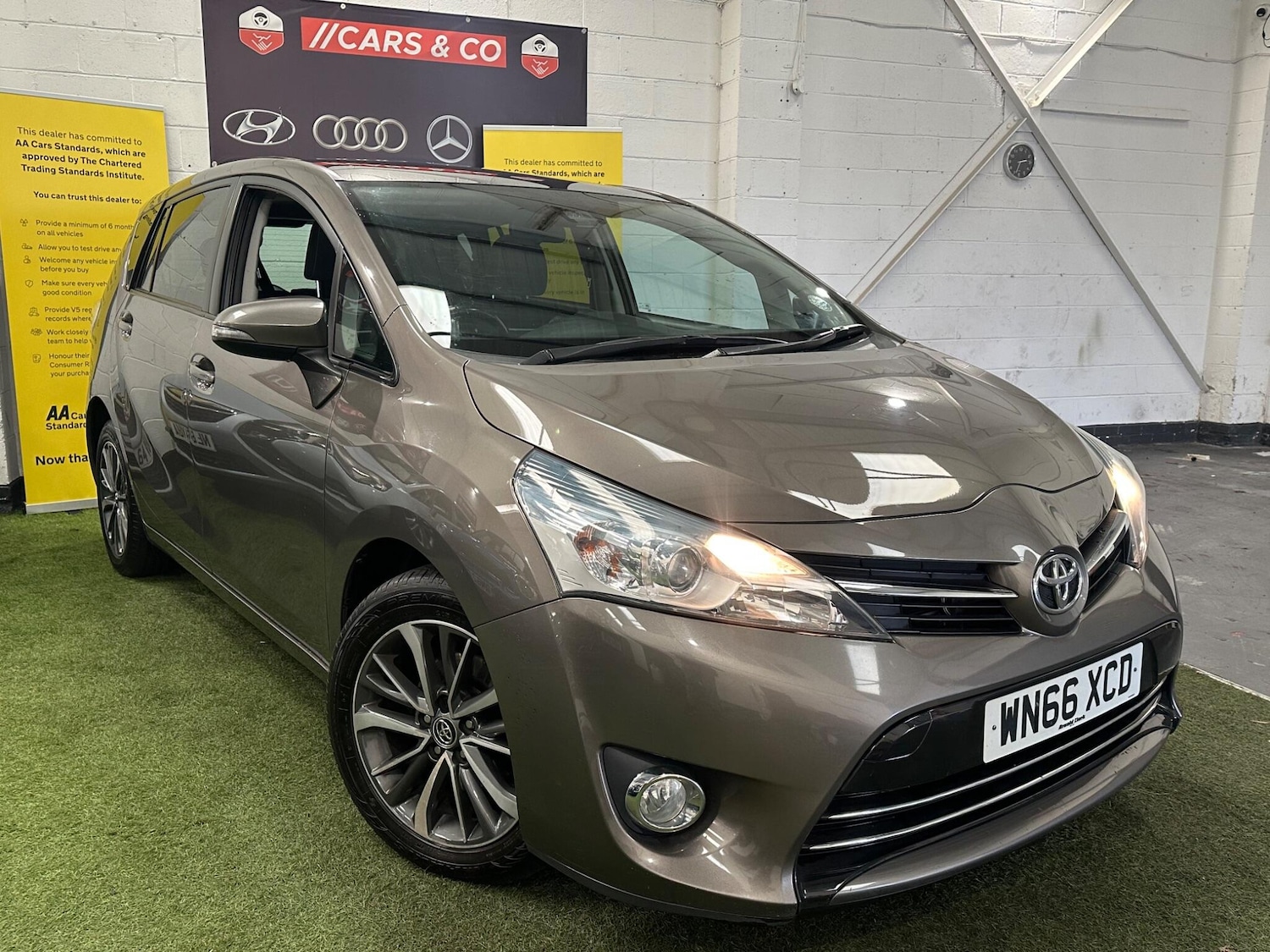 Used Toyota Verso for sale - 77769122: Photo 8