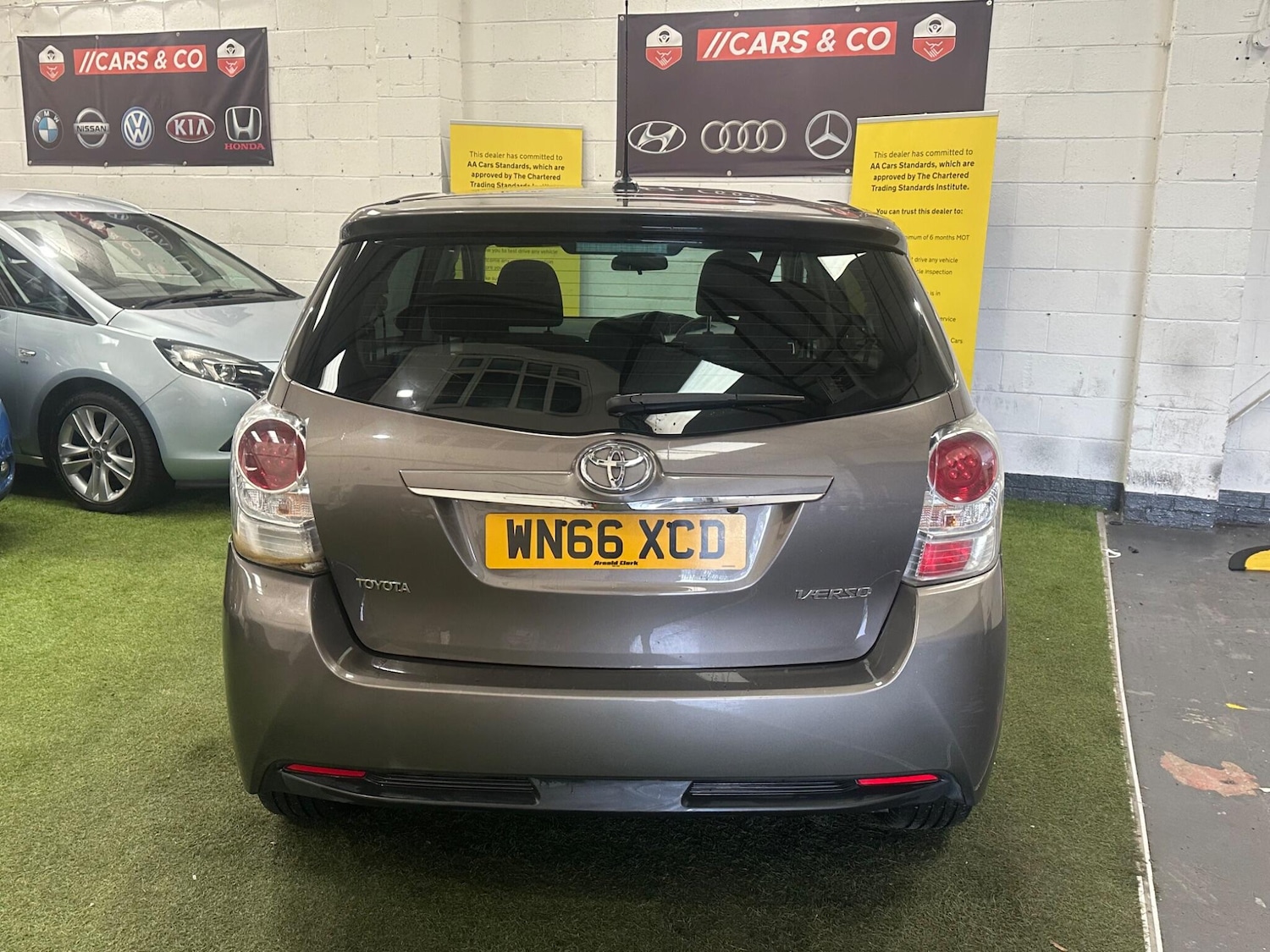 Used Toyota Verso for sale - 77769122: Photo 9